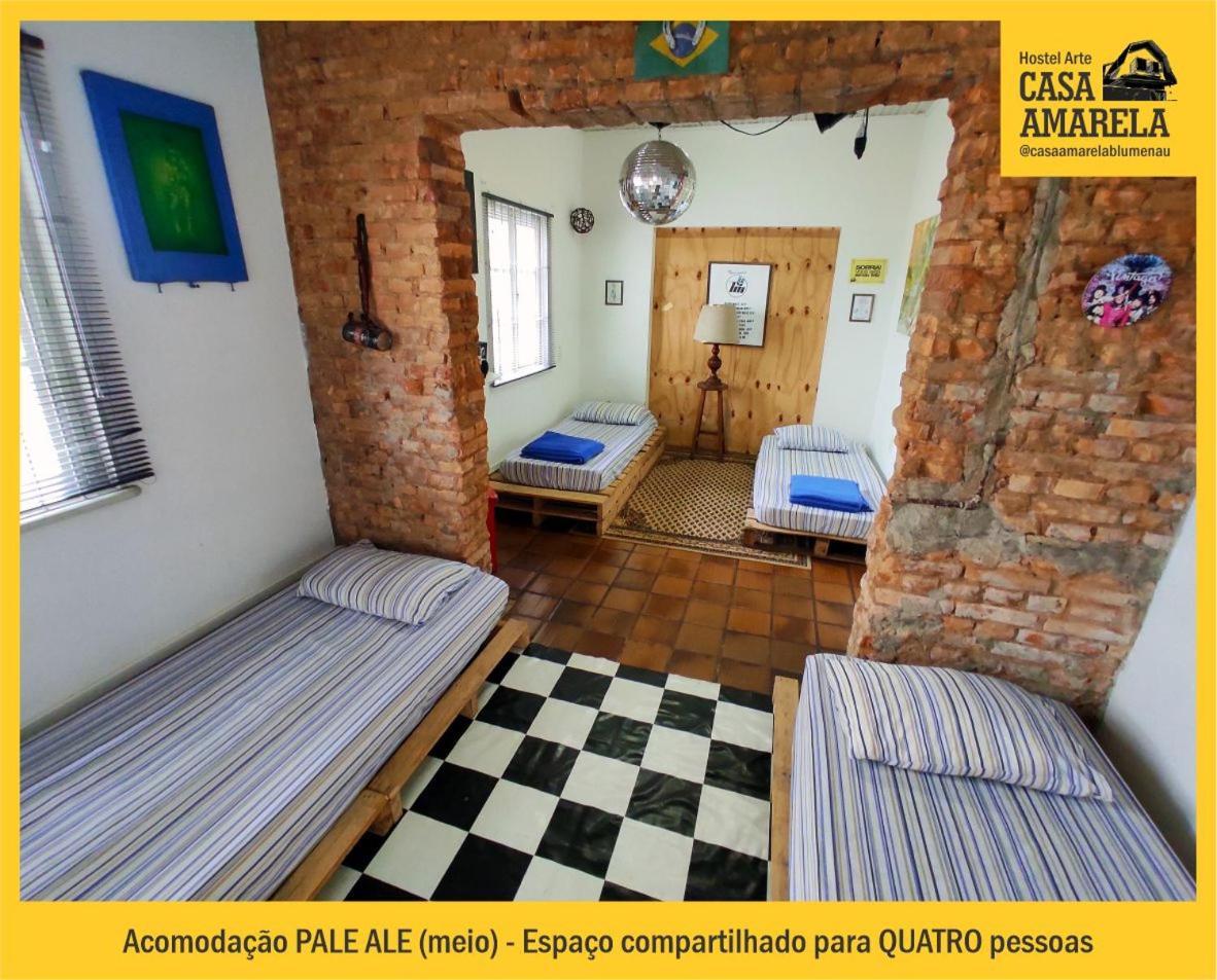 Casa Amarela Blumenau Hospedagem Alternativa Hostel Eksteriør bilde