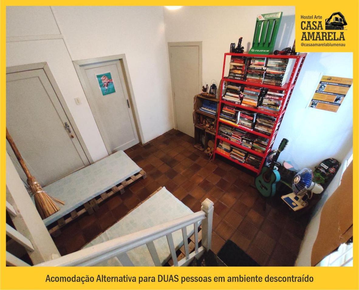 Casa Amarela Blumenau Hospedagem Alternativa Hostel Eksteriør bilde