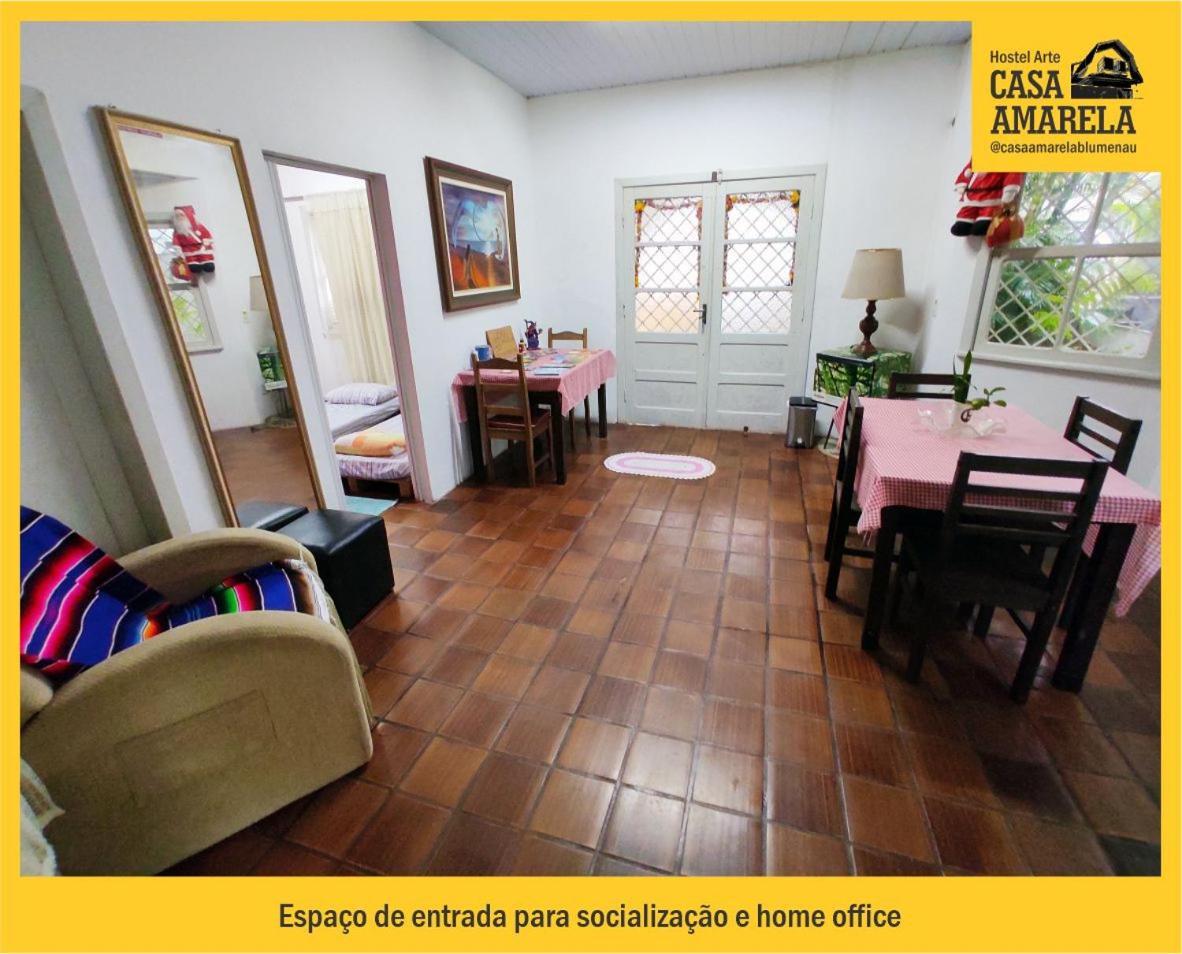 Casa Amarela Blumenau Hospedagem Alternativa Hostel Eksteriør bilde